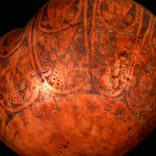 Calabaza pirograbada